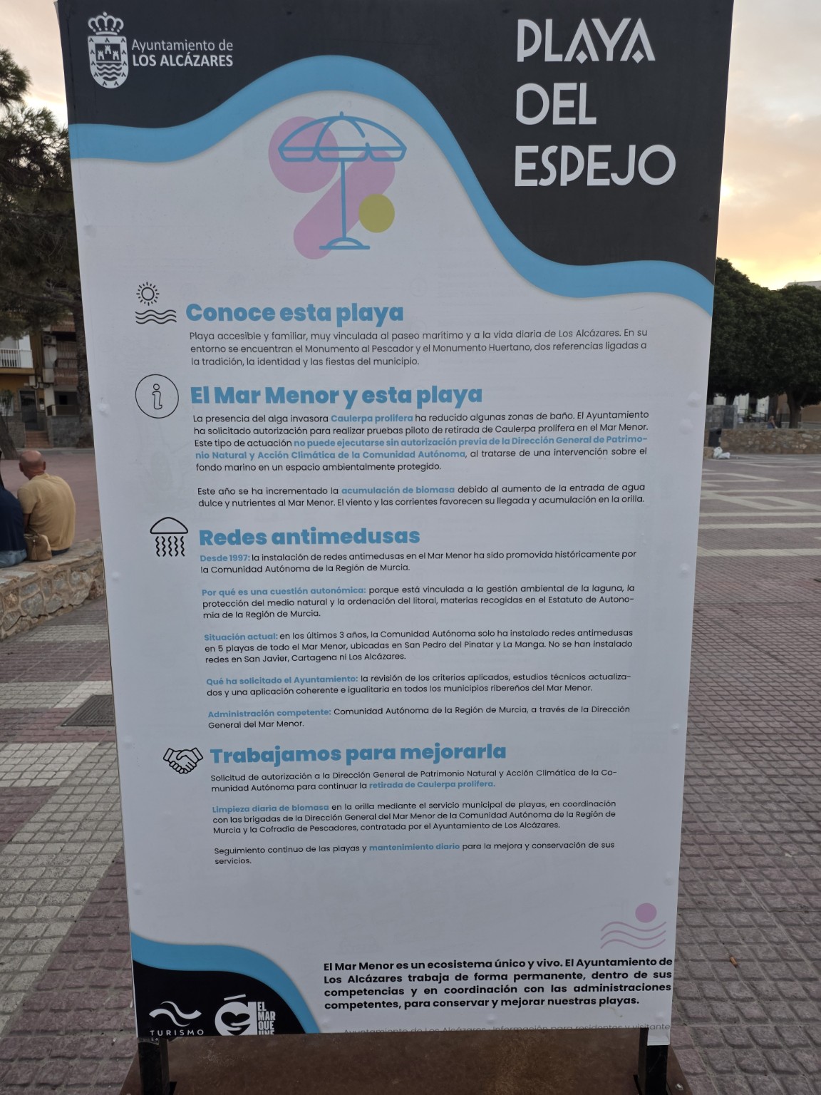 Tablica o środowisku Mar Menor i utrzymaniu Playa del Espejo